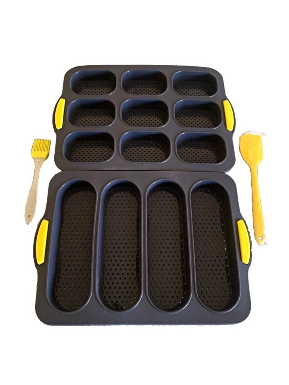 New - Non-Stick Silicone Loaf & Mini Loaf Tray Set in Gray/Yellow